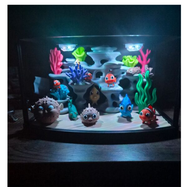 in the dark 1 Onderwaterwereld Aquarium met RGB Verlichting
